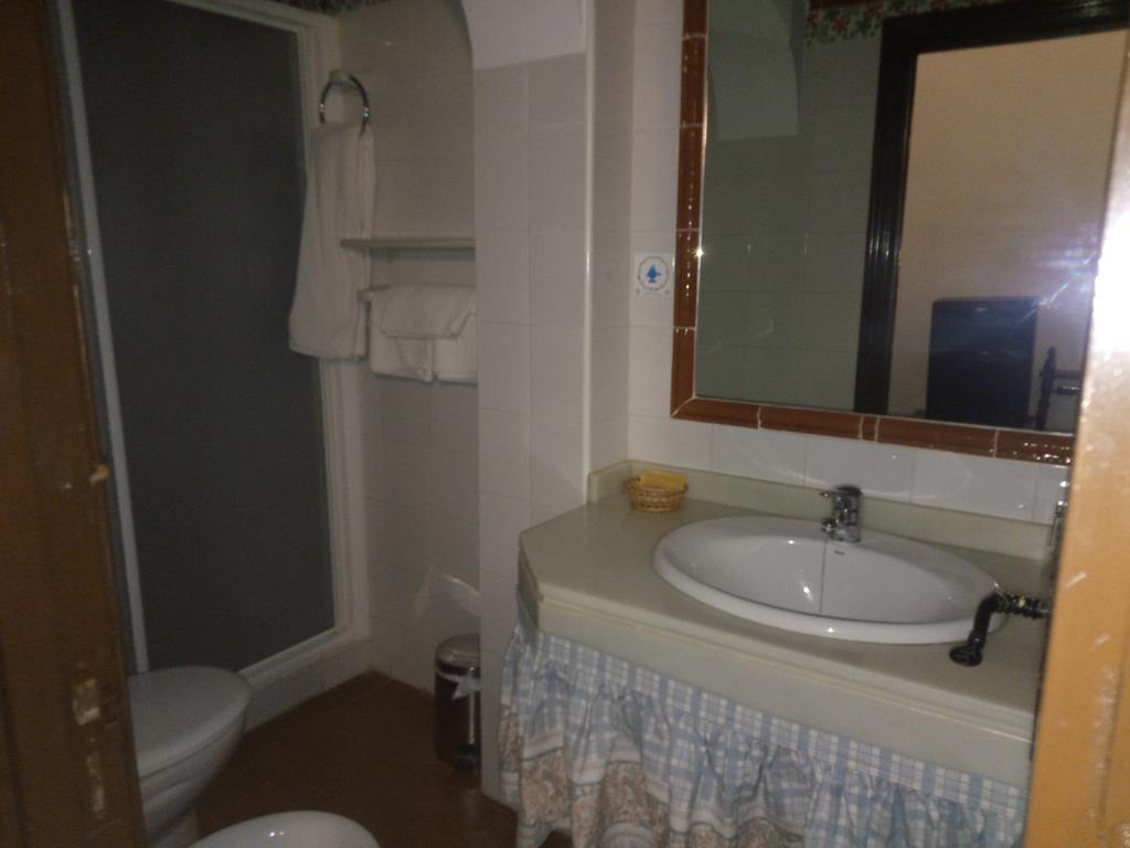 Hostal Gran Capitan Chipiona Zewnętrze zdjęcie